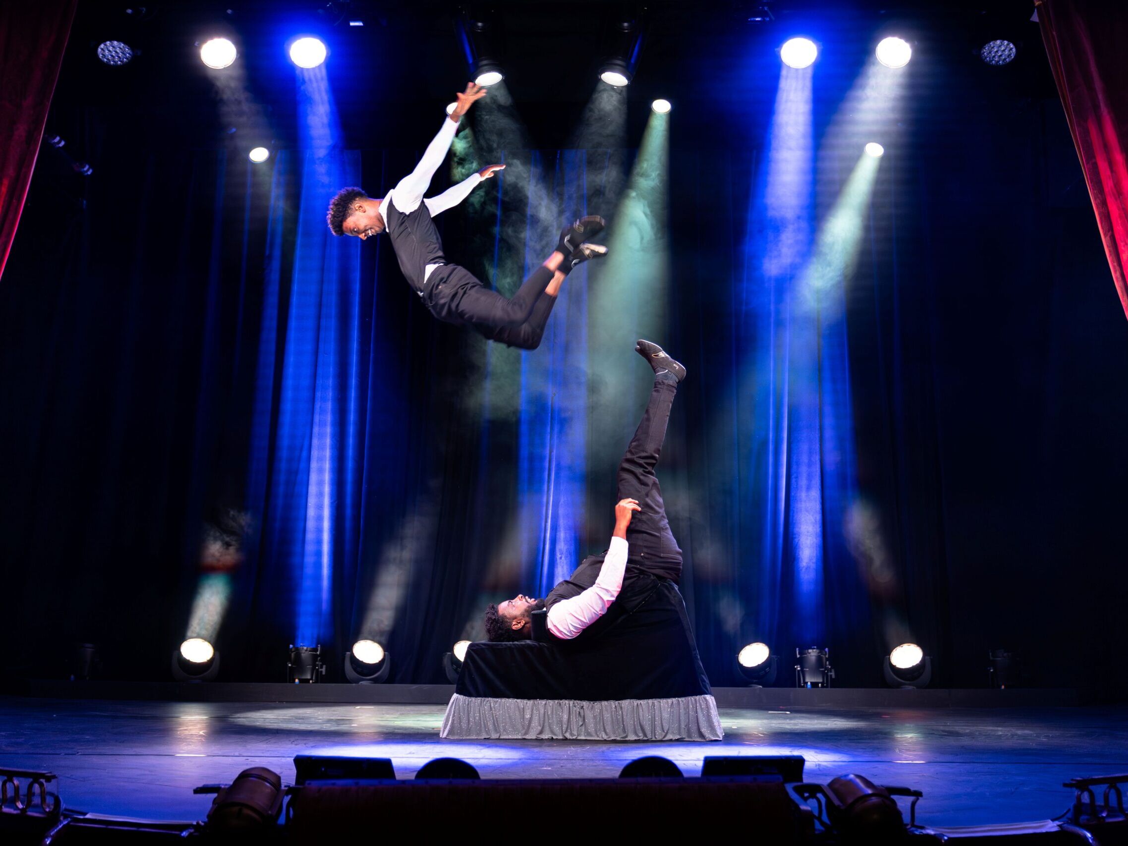 Variet&eacute; im Hansa-Theater 2025/2026: Black Eagle Brothers - Foto: Simon Brachmann